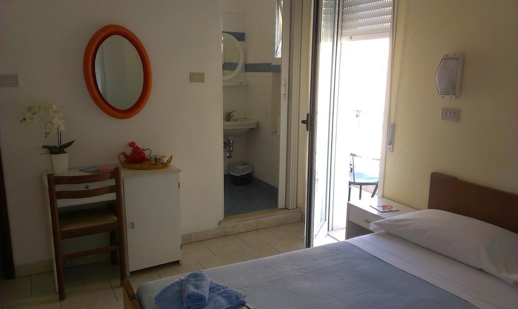 Albergo Maria Gabriella Rimini Chambre photo